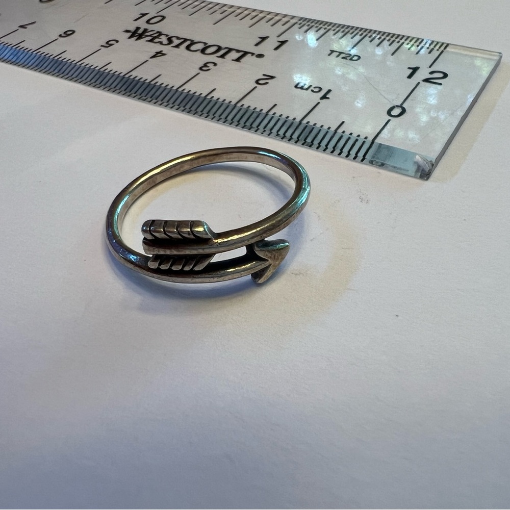 James Avery Arrow Ring sz 9
